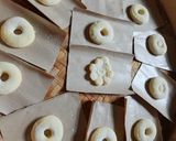 Foto langkah ke 4 dari resep Donat Kentang.