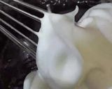 Foto langkah ke 3 dari resep Chiffon Ketan Hitam (471).
