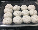 Foto del paso 3 de la receta: Pancitos saborizados 🥖