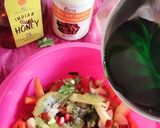 A picture of step 3 of Detox Salad Bowl 🥒🥝🍯😋🥝🥝😋.