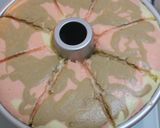 Foto langkah ke 6 dari resep Neapolitan Chiffon Cake.