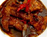 Foto langkah ke 7 dari resep Ayam kecap bawang bombay.