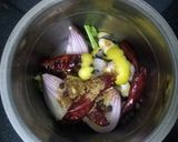 A picture of step 1 of Vegan thai red curry.