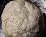 A picture of step 1 of Aloo paneer ke parathe.