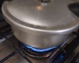 A picture of step 3 of پالک گوشت.