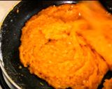 A picture of step 5 of Tomato Coconut Burfi.