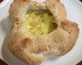 Foto del paso 5 de la receta: Crema de flor de calabaza en pan de hierbas