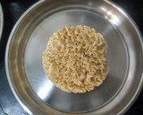 மேகி நூடுல்ஸ் கோப்தா. (Maggie noodles kofta recipe in tamil) ரெசிபி ஸ்டேப் 1 புகைப்படம்