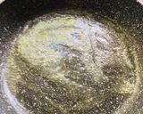 รูปขั้นตอนการทำที่ 1 ของ ข้าวไข่ข้นกระเพราเนื้อ
