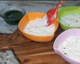 A picture of step 6 of Tiranga Rava Idli.