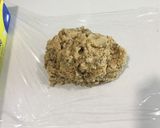 A picture of step 3 of Toblerone Cookies.