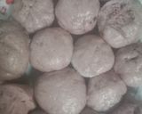 Foto langkah ke 8 dari resep Pao Ubi Ungu isi cokelat.