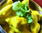 A picture of step 4 of Dahi Bhindi.