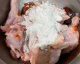 รูปขั้นตอนการทำที่ 1 ของ ไก่ทอดพริกแกง