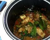 Foto langkah ke 7 dari resep Ayam garo rica / ayam rica rica kemangi ricecooker ala anak kost.