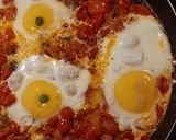 Foto del passaggio 3 della ricetta Uova alla felicita'