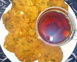 A picture of step 4 of Masala vadai.