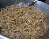 Cheese schezwan Noodles recipe step 3 photo