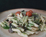 Foto del paso 9 de la receta: Macarrones con setas y salsa de espirulina