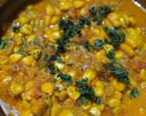 A picture of step 7 of Frozen corn curry.