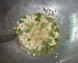 व्हेज मंचुरीयन (veg manchurian recipe in marathi) रेसिपी स्टेप 4 फोटो 