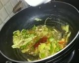 A picture of step 6 of Vegetables desi masala noodles🍜.