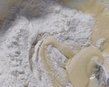 Foto del paso 2 de la receta: Torta De Yogurt Y Pera o Manzana Esponjosa Fácil Económica (con leche o suero de leche)