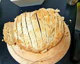 Sült zöldfűszeres túrókrémmel töltött cipó a fagyasztóból recept fázis 2 fotója