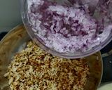 A picture of step 5 of Maggi Bhel.