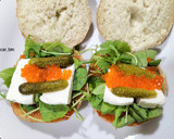 Foto del paso 5 de la receta: Chapatina de rúcula y queso fresco con perlas de salmón