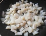 Foto del paso 1 de la receta: Guiso de pota al estilo canario