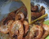 Foto langkah ke 5 dari resep Gulai Udang Jantung Pisang.