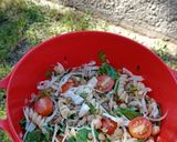 Foto del paso 2 de la receta: Ensalada playera express -vegana- :) 🥗