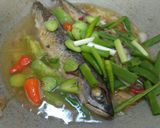 Foto langkah ke 6 dari resep Tumis Pindang Salem Pete.