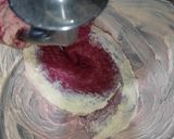Gambar langkah 3 resipi Donut Red Velvet Susu - Red Yeast Rice.