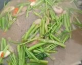 Gambar langkah 4 resipi Kangkung Goreng Belacan.