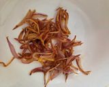 A picture of step 1 of Bánh canh.