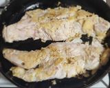 Foto del paso 4 de la receta: Filet de merluza a la crema con papas