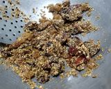 A picture of step 3 of Fenugreek seeds chutney (Methi dana & dates chutney).