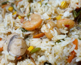 Foto del paso 13 de la receta: Arroz frito con espárragos y gambas