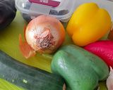 Foto del paso 1 de la receta: Pisto marroquí con ciruelas pasas