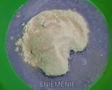 Foto langkah ke 3 dari resep Roti Taro Tanpa Telur.