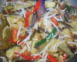 Foto langkah ke 4 dari resep Tumis Terong Tauge.