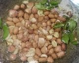A picture of step 2 of Kanda Poha.