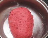 A picture of step 3 of Beetroot Crackers.