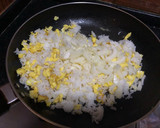Foto del paso 4 de la receta: Arroz frito chino