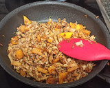 Foto del paso 4 de la receta: Salteado kebab con calabaza y germinado de lentejas