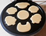 Hình bước làm 4 của món BÁNH hình thú