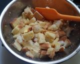 Foto langkah ke 3 dari resep Podeng Roti Tawar Pisang Kukus.