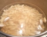 Foto del paso 3 de la receta: Fabada Asturiana en olla express a mi manera
